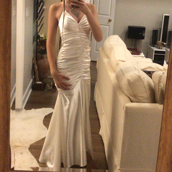 Vintage Wedding Dress - Picture 1 of 4